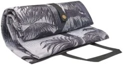 Habitat Palm Print Round Picnic Blanket -Trend Furniture 1181461 R Z003A