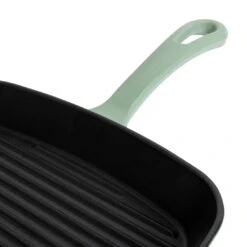 Habitat 23cm Cast Iron Griddle Pan - Sage Green -Trend Furniture 1258404 R Z003A