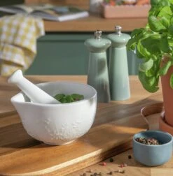 Habitat Herbalist Pestle And Mortar - White -Trend Furniture 1258655 R Z001C