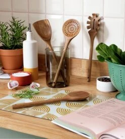 Habitat Global 4 Piece Wooden Utensils Set - Natural -Trend Furniture 1998915 R Z001C