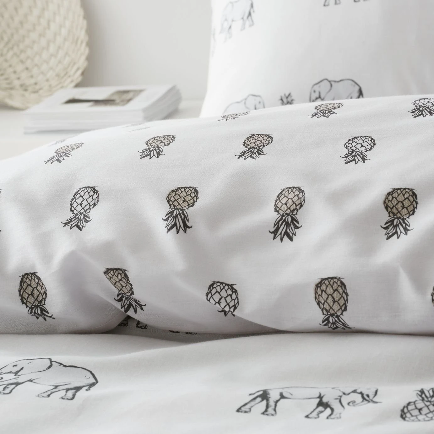 Pineapple Elephant Tembo Natural Bedding Set - King 7 Pineapple Elephant Tembo Natural Bedding Set - King - Image 5