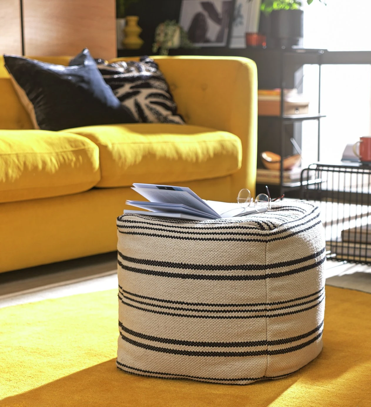 Kaikoo Layne Wool Pouffe - Black & White 4 Kaikoo Layne Wool Pouffe - Black & White - Image 2