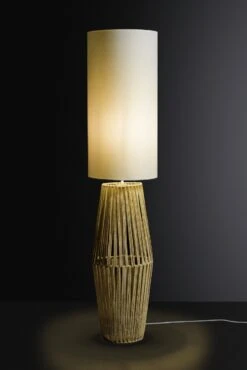 Habitat Global Rope Base Floor Lamp - Natural -Trend Furniture 7653591 R Z002A