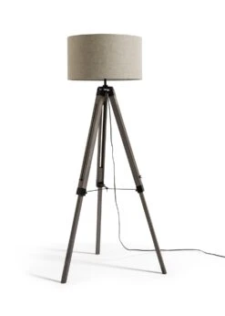 Habitat Highland Lodge Tripod Floor Lamp -Trend Furniture 8875660 R Z002A