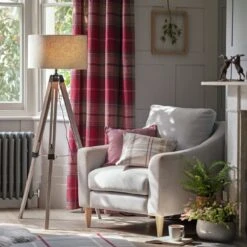 Habitat Highland Lodge Tripod Floor Lamp -Trend Furniture 8875660 R Z003C