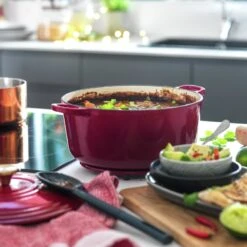 Habitat Country Manor 5.3 Litre Cast Iron Casserole Dish -Trend Furniture 9377143 R Z004C