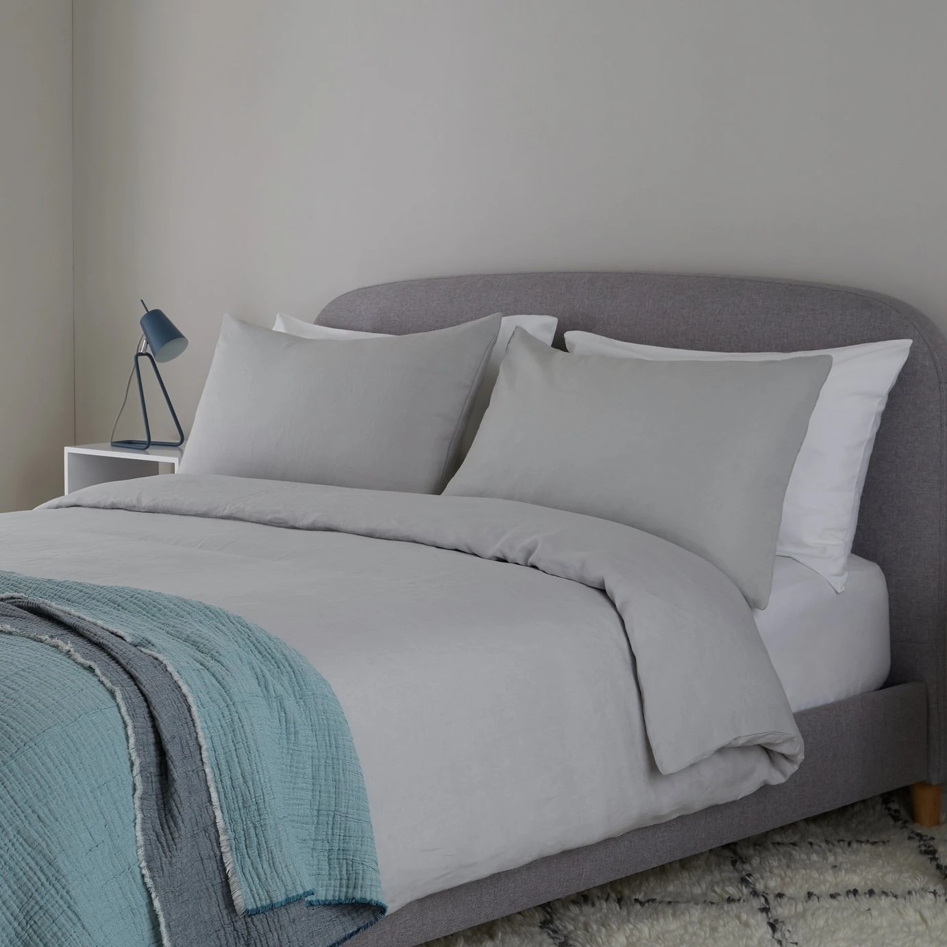 Habitat Linen Plain Mist Grey Fitted Sheet - Superking 4 Habitat Linen Plain Mist Grey Fitted Sheet - Superking - Image 2