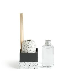 Habitat 175ml Ceramic Diffuser - Hyacinth And White Birch -Trend Furniture 9415847 R Z002A