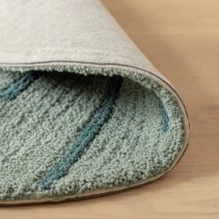 Habitat Kids Leaf Shaped Rug - Green - 80x110cm -Trend Furniture 9517367 R Z003C