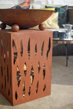 La Hacienda Aged Effect Fire Bowl -Trend Furniture 9578760 R Z004A